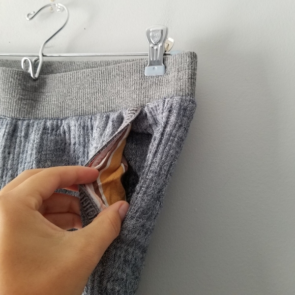 Soft Surroundings Shoreline Embroidered Pants XS - Picture 7 of 12